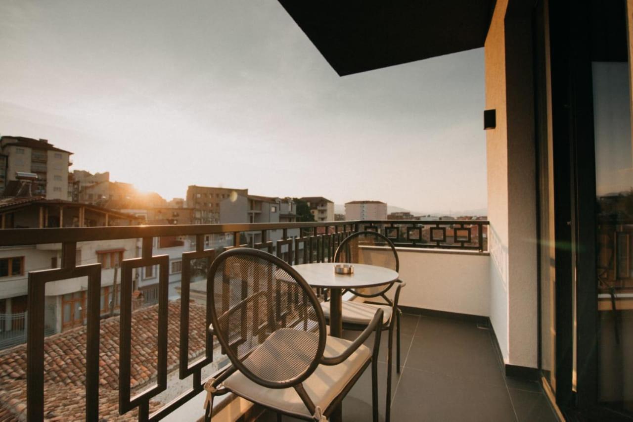 Mergan Hotel Korça Exteriör bild
