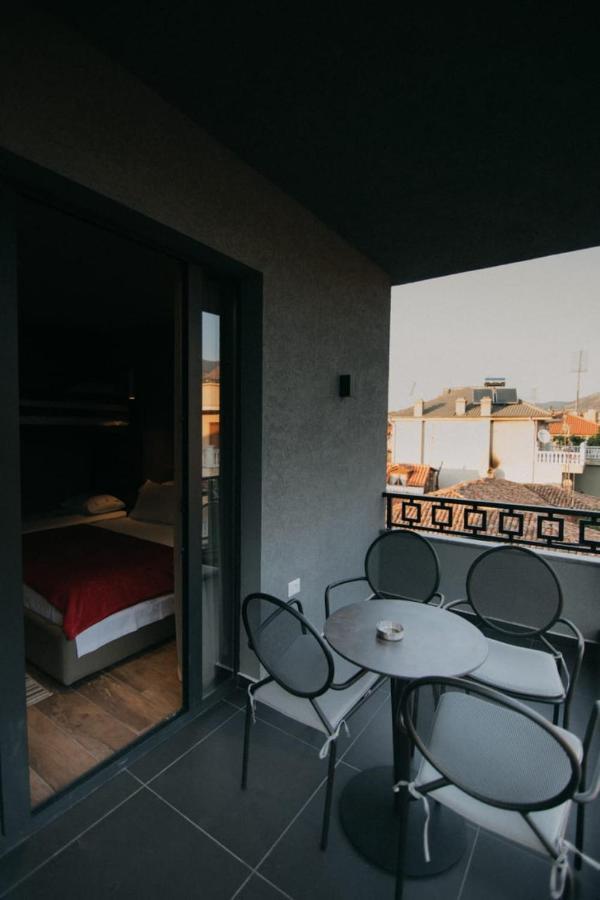 Mergan Hotel Korça Exteriör bild